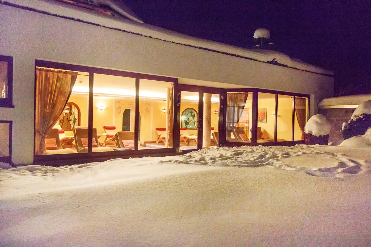 Hotel Thomahof Hinterzarten Exterior foto